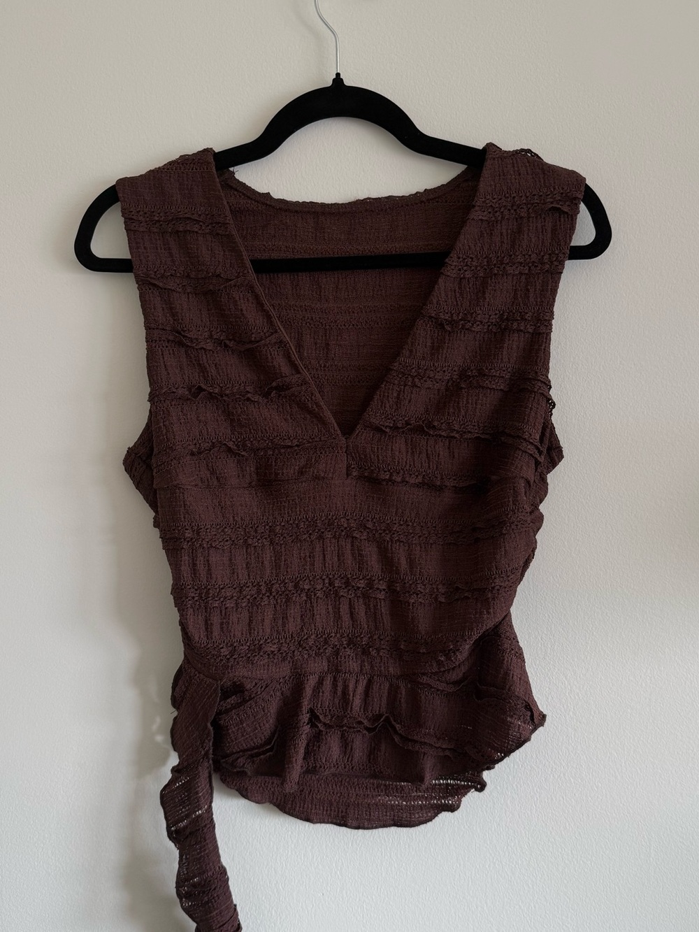 Sleeveless V-Neck Wrap Top in Deep Brown